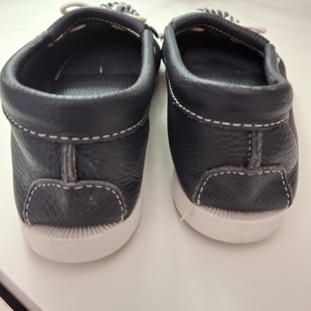 Minnetonka Leather Moccasins - Picture 6 of 10